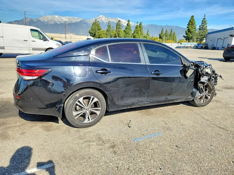 2020 NISSAN SENTRA SV  