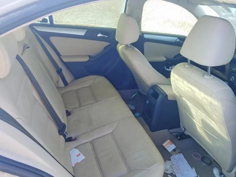 2012 VOLKSWAGEN JETTA TDI  