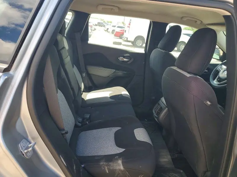 2014 JEEP CHEROKEE SPORT  