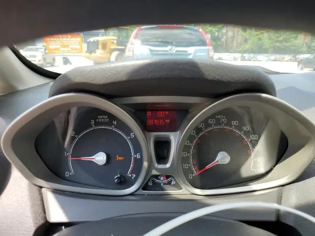 2011 FORD FIESTA SE  