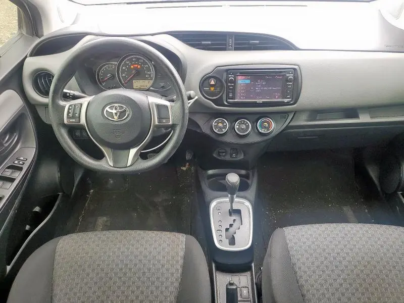 2017 TOYOTA YARIS L  