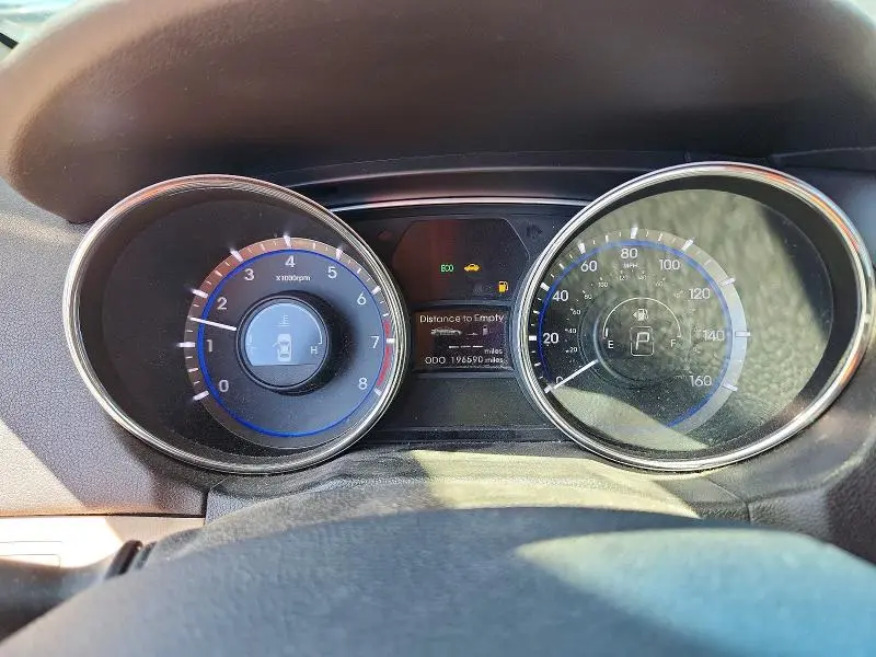 2014 HYUNDAI SONATA GLS  