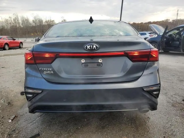 2021 KIA FORTE FE  