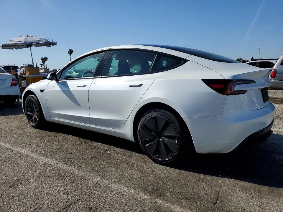 2025 TESLA MODEL 3   