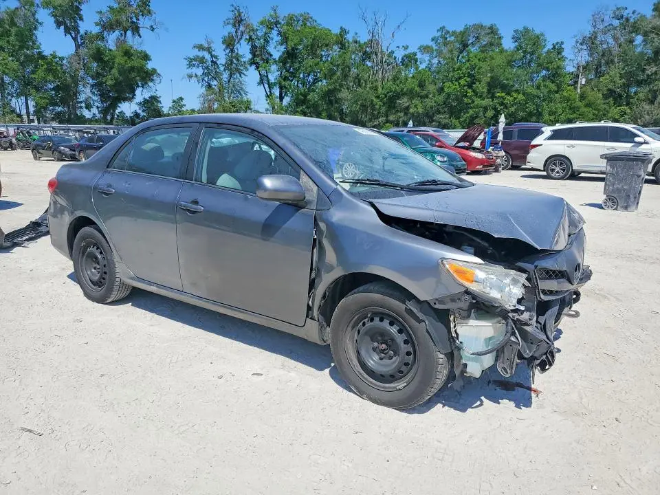 2011 TOYOTA COROLLA LE  