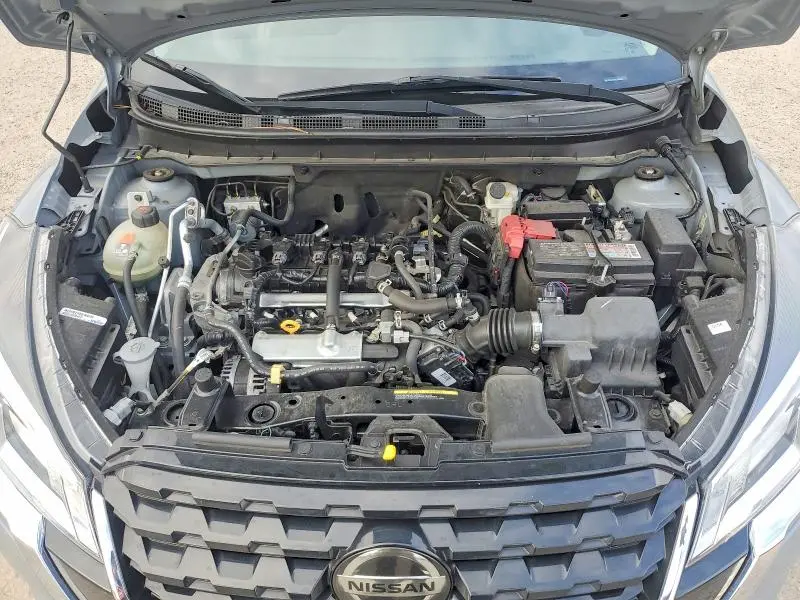 2021 NISSAN KICKS SV  