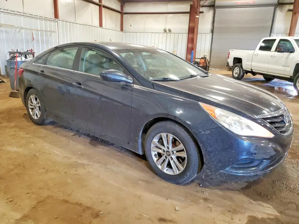 2011 HYUNDAI SONATA GLS  