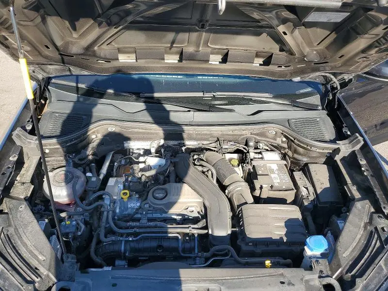 2025 VOLKSWAGEN TAOS SE  