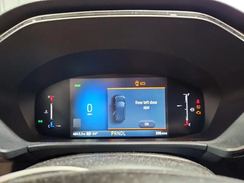 2025 FORD ESCAPE ST LINE SELECT  