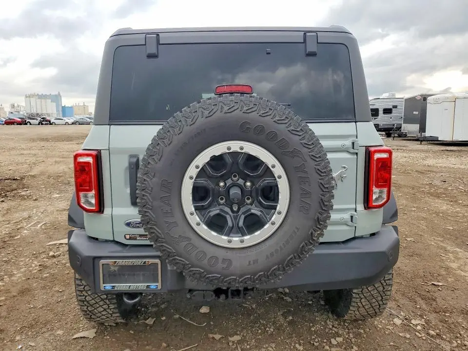 2023 FORD BRONCO BASE  