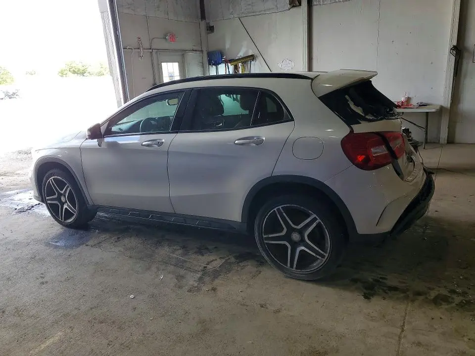 2017 MERCEDES-BENZ GLA 250  
