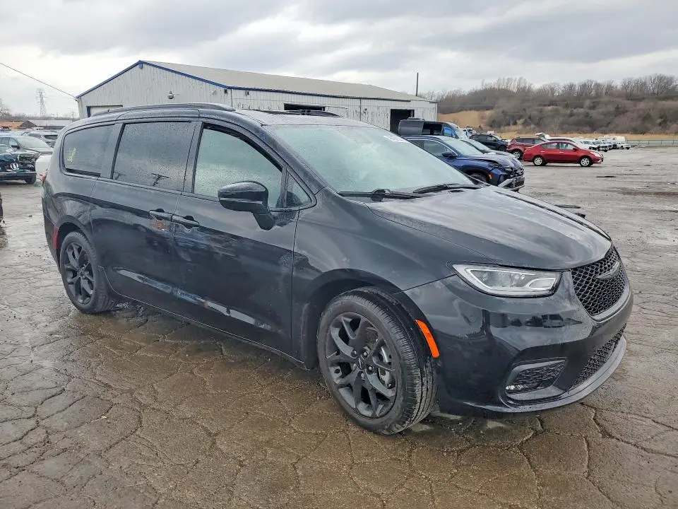 2024 CHRYSLER PACIFICA LIMITED  