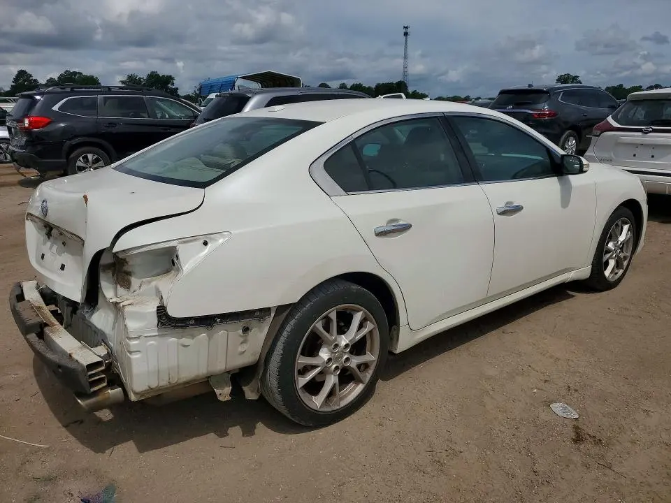 2014 NISSAN MAXIMA 3.5 SV  
