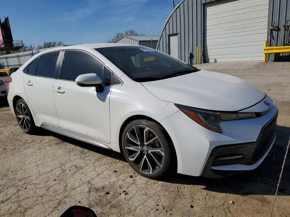2022 TOYOTA COROLLA SE  