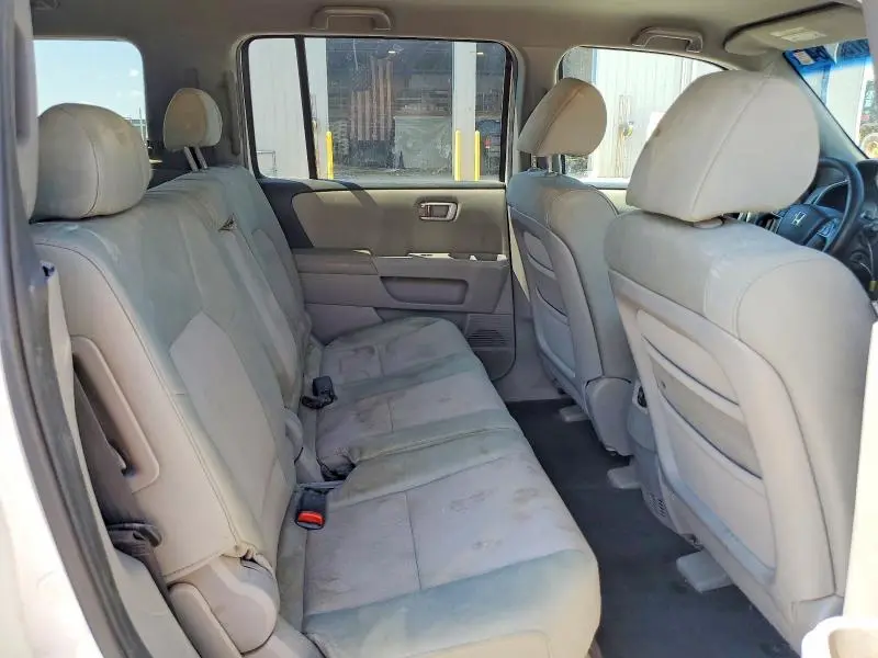 2011 HONDA PILOT EX  