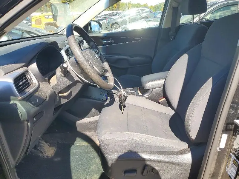 2019 KIA SORENTO LX V6  