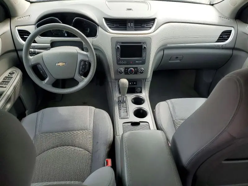 2014 CHEVROLET TRAVERSE LS  