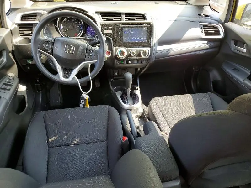 2016 HONDA FIT   