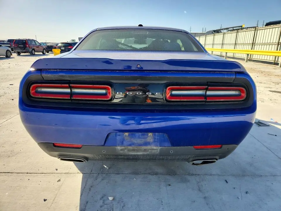 2018 DODGE CHALLENGER SXT  