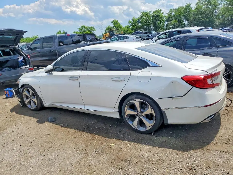 2020 HONDA ACCORD TOURING  