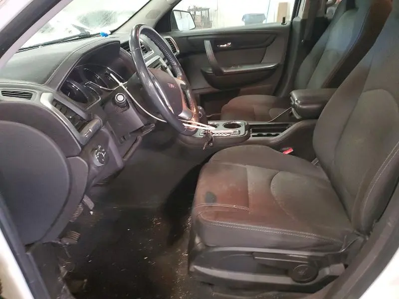 2013 GMC ACADIA SLE  