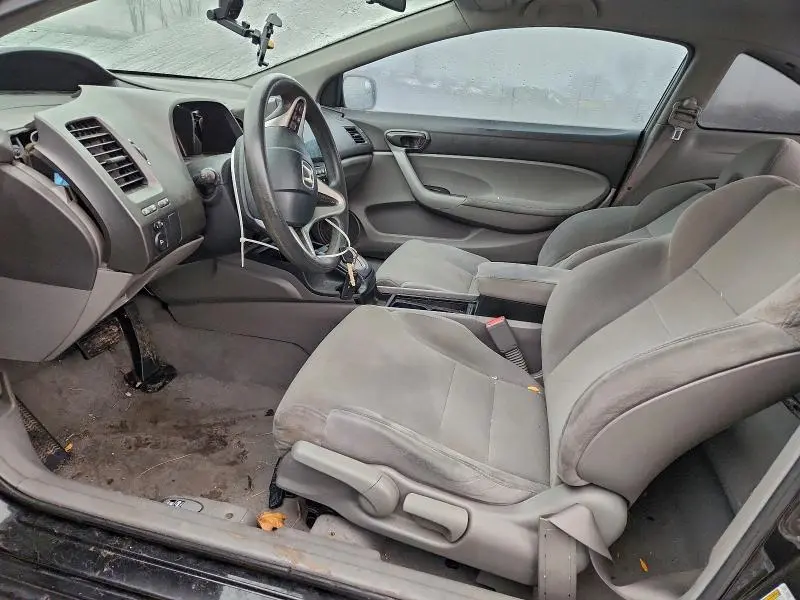 2010 HONDA CIVIC DX-G  