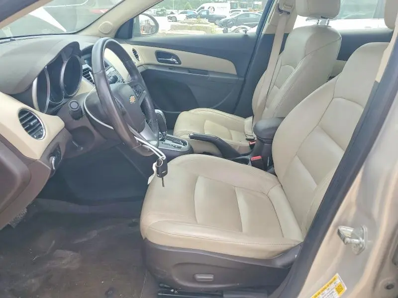 2012 CHEVROLET CRUZE LT  
