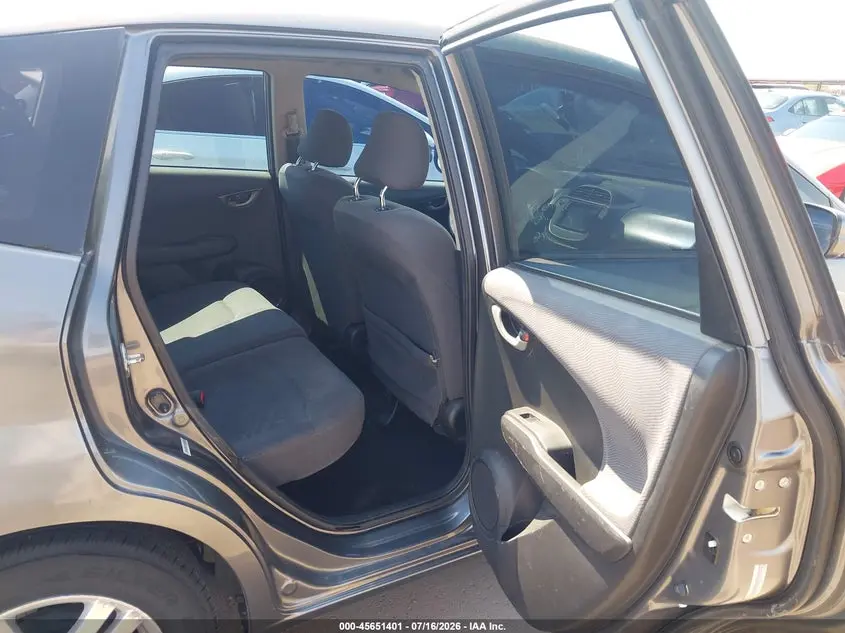 2012 HONDA FIT  