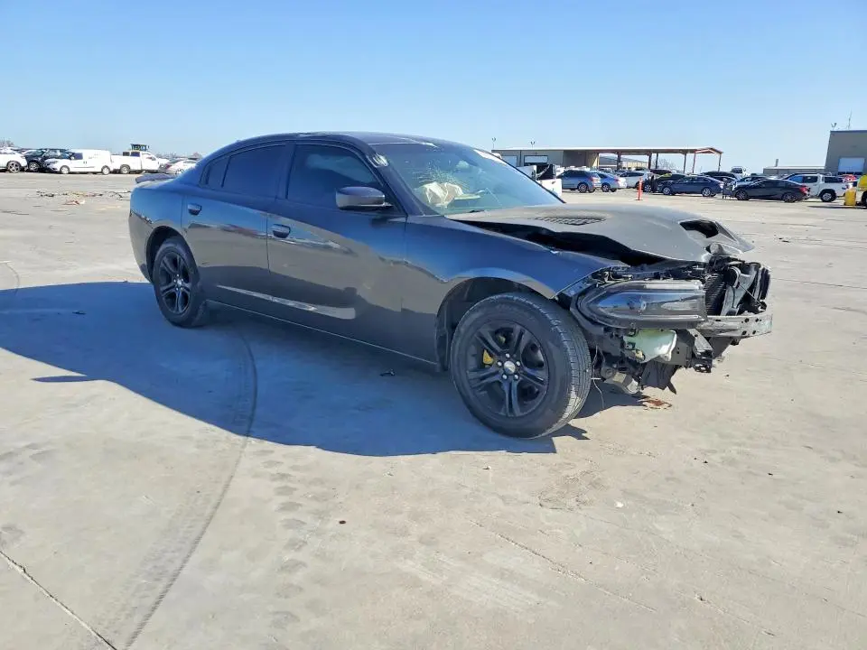 2019 DODGE CHARGER SXT  