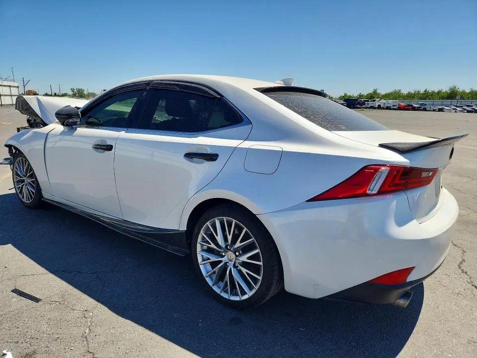 2016 LEXUS IS 200T  
