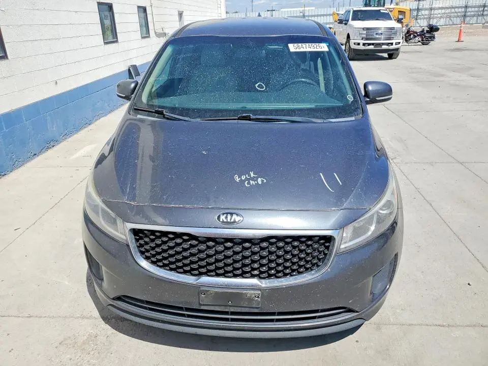 2017 KIA SEDONA LX  