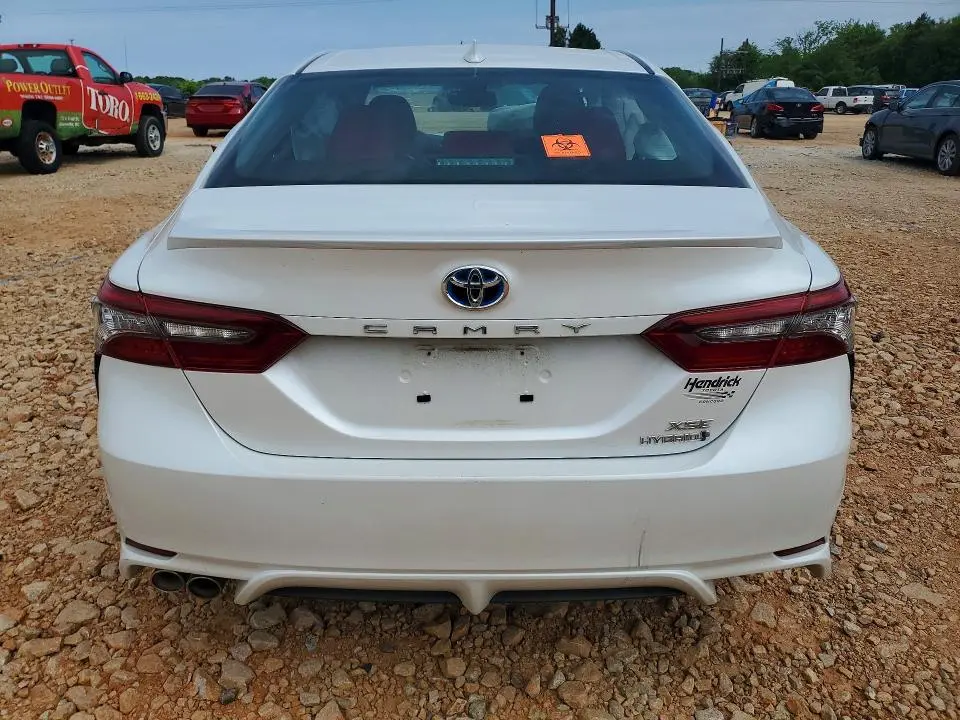 2021 TOYOTA CAMRY XSE  