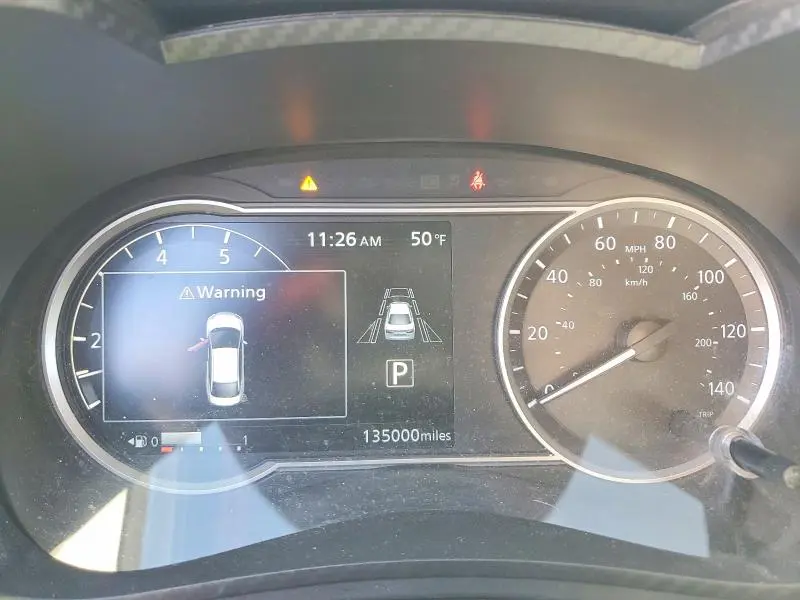 2020 NISSAN VERSA SV  