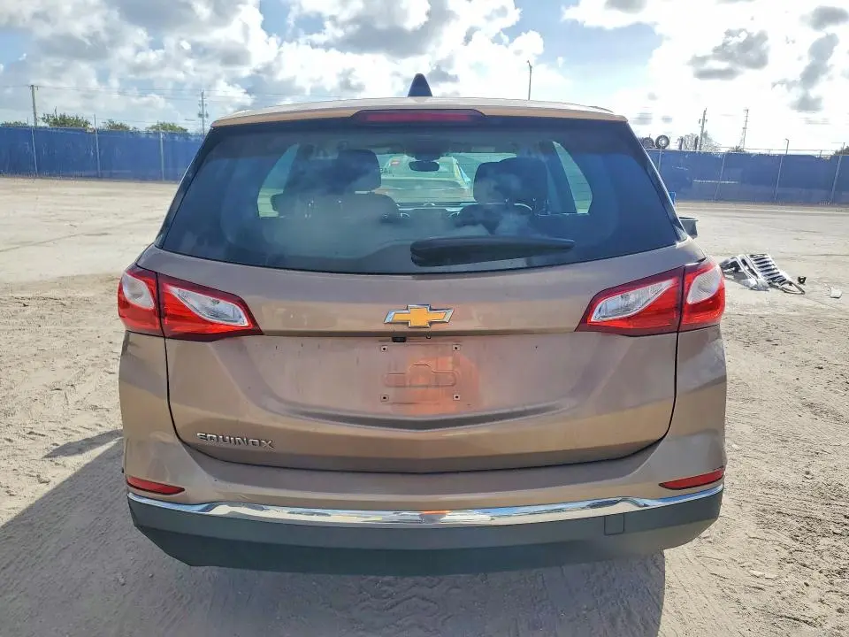 2018 CHEVROLET EQUINOX LS  