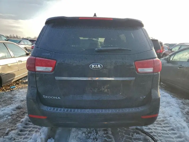 2016 KIA SEDONA LX  