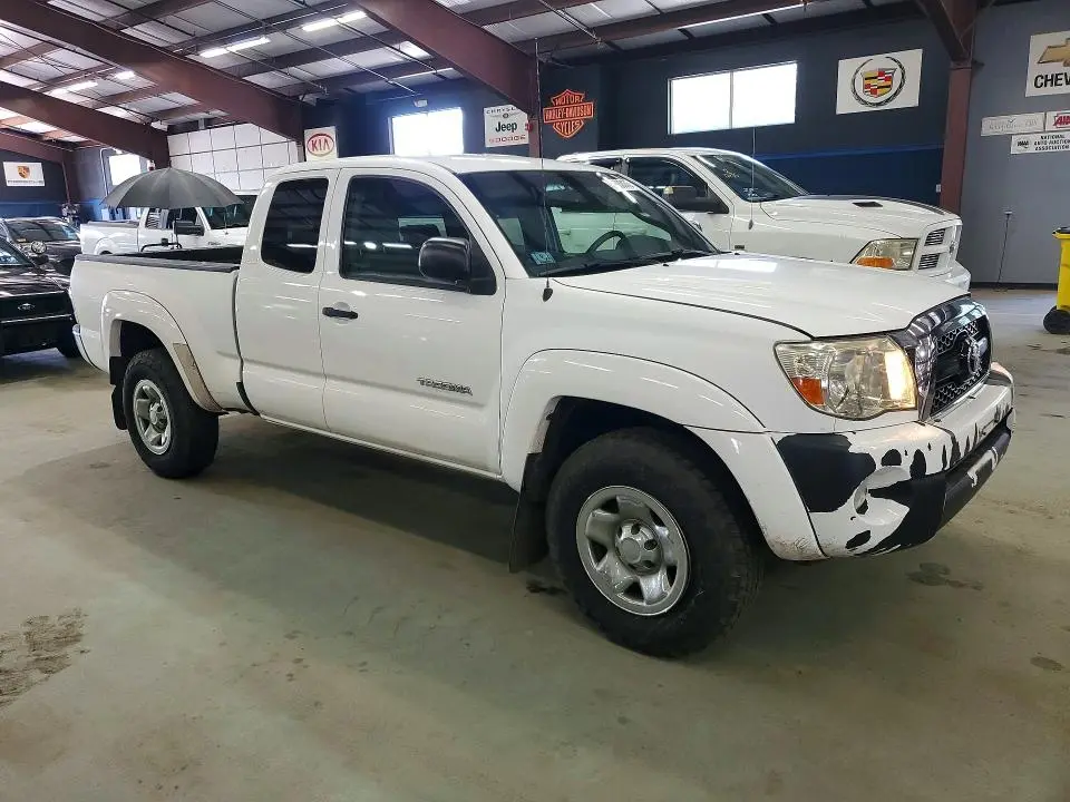 2011 TOYOTA TACOMA ACCESS CAB  