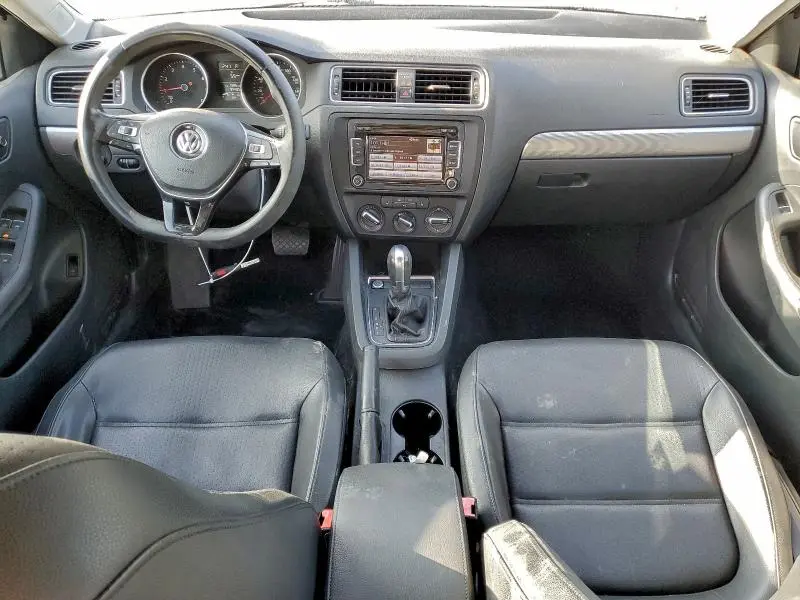 2015 VOLKSWAGEN JETTA SE  