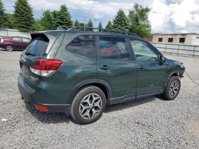 2023 SUBARU FORESTER PREMIUM  