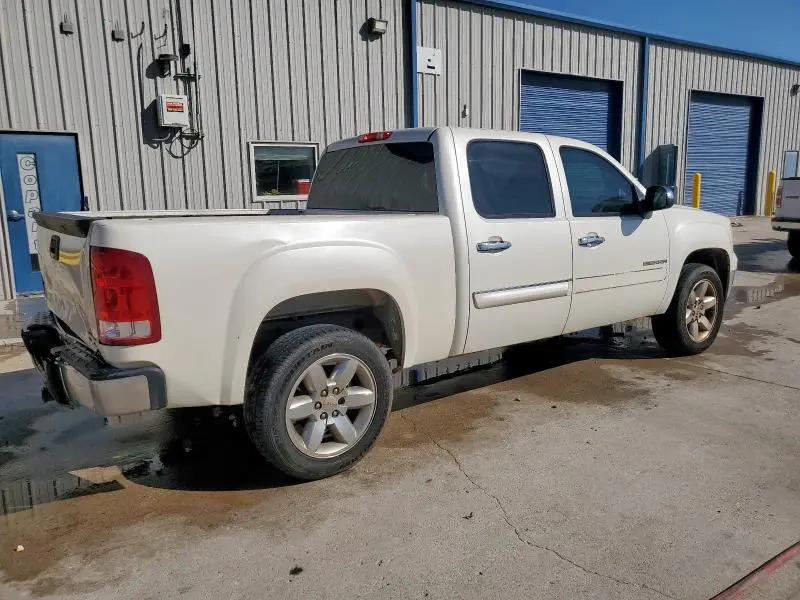 2012 GMC SIERRA C1500 SLT  