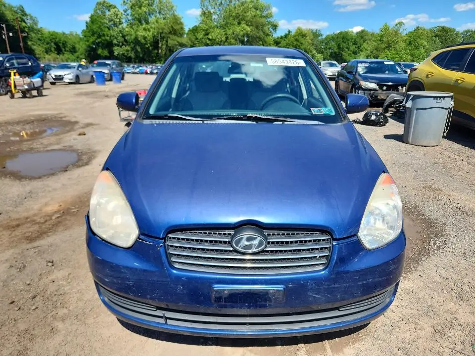 2010 HYUNDAI ACCENT GLS  