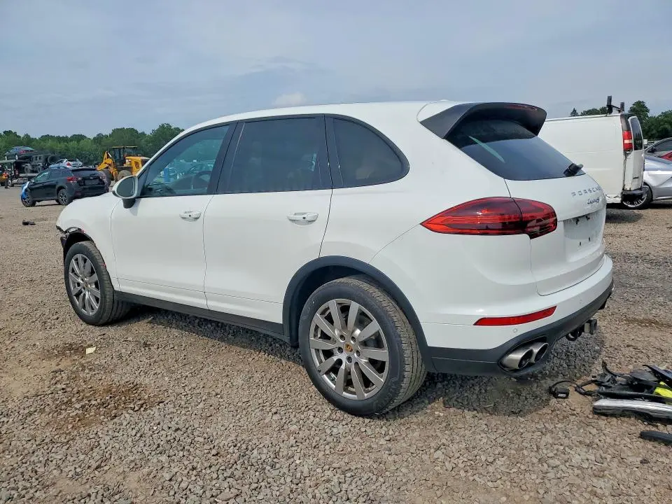 2018 PORSCHE CAYENNE S  