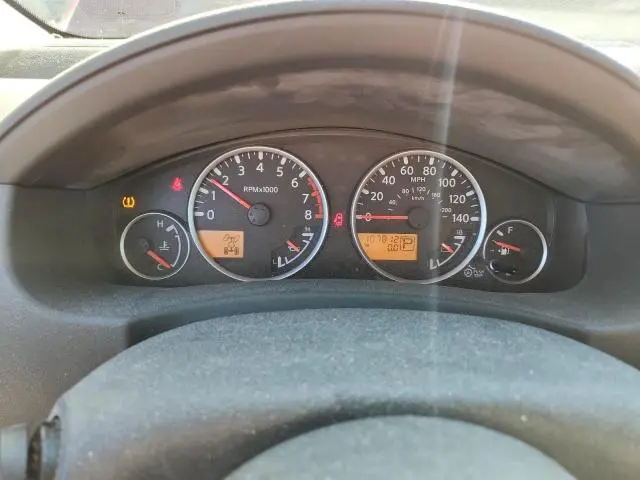 2010 NISSAN PATHFINDER S  