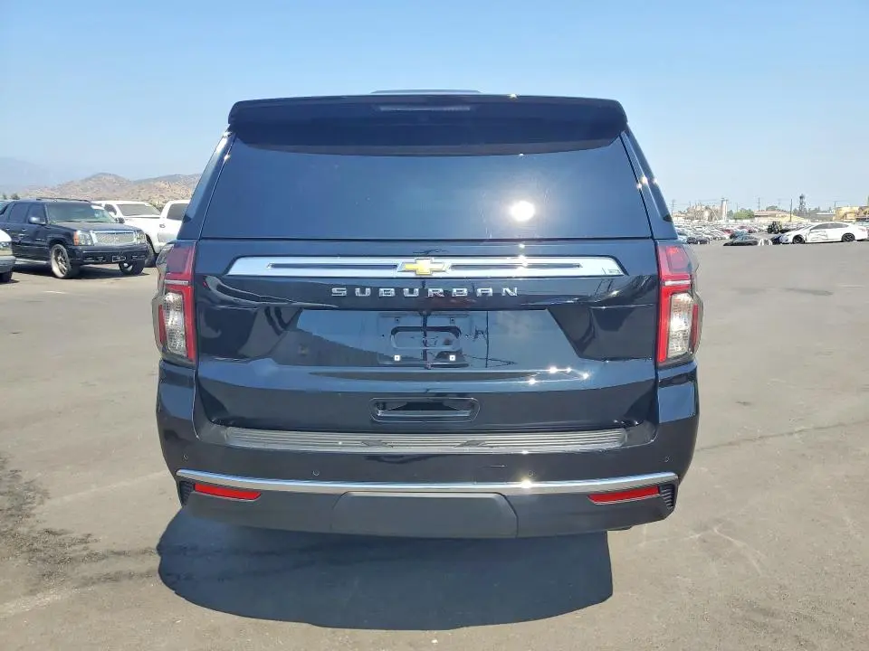 2023 CHEVROLET SUBURBAN C1500 LS  