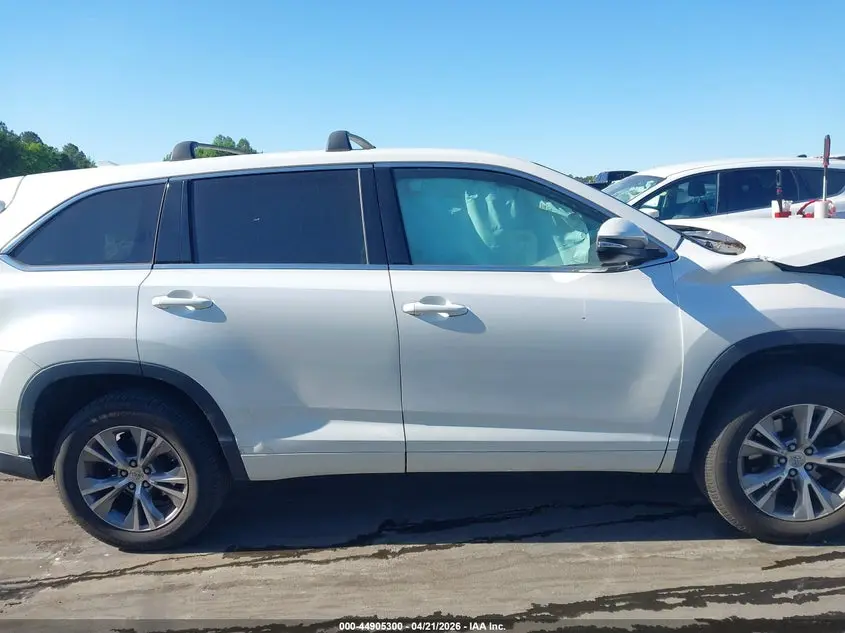 2015 TOYOTA HIGHLANDER LE PLUS V6
