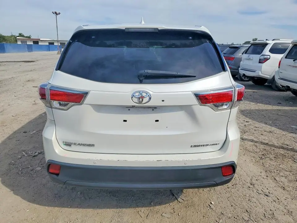 2016 TOYOTA HIGHLANDER LIMITED  