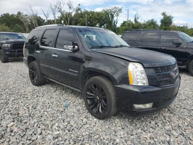 2013 CADILLAC ESCALADE PREMIUM  