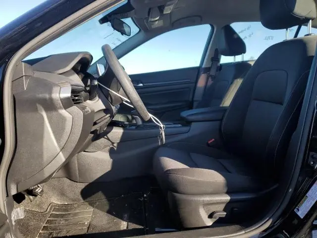 2024 NISSAN ALTIMA SV  