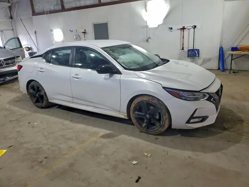 2021 NISSAN SENTRA SR  