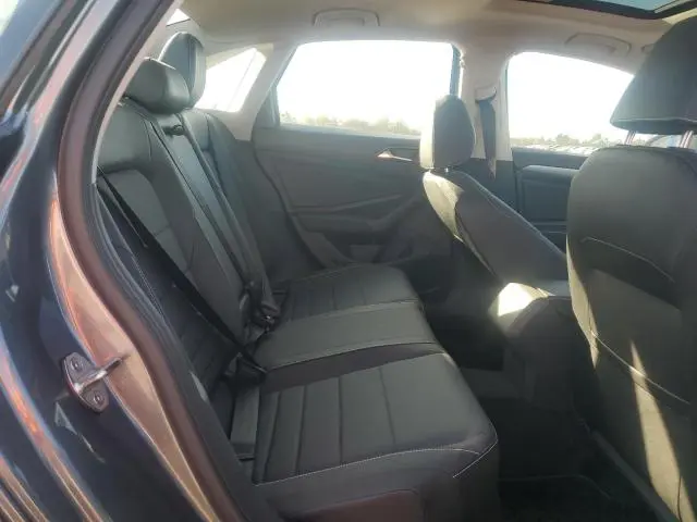 2024 VOLKSWAGEN JETTA SE  