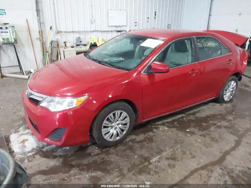 2013 TOYOTA CAMRY LE